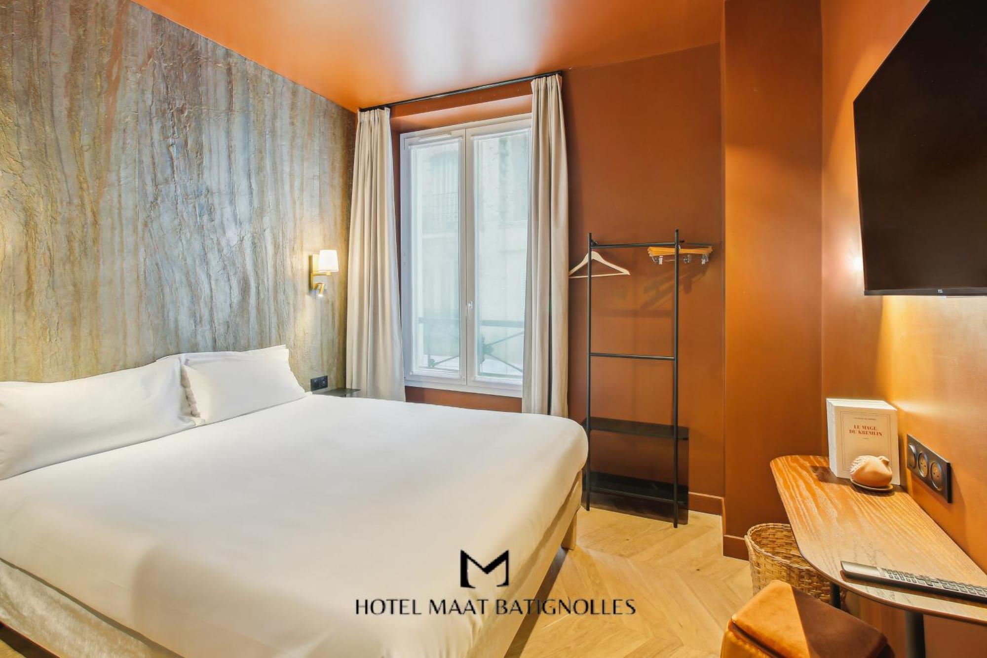 Hotel Maat Batignolles Paris Luaran gambar